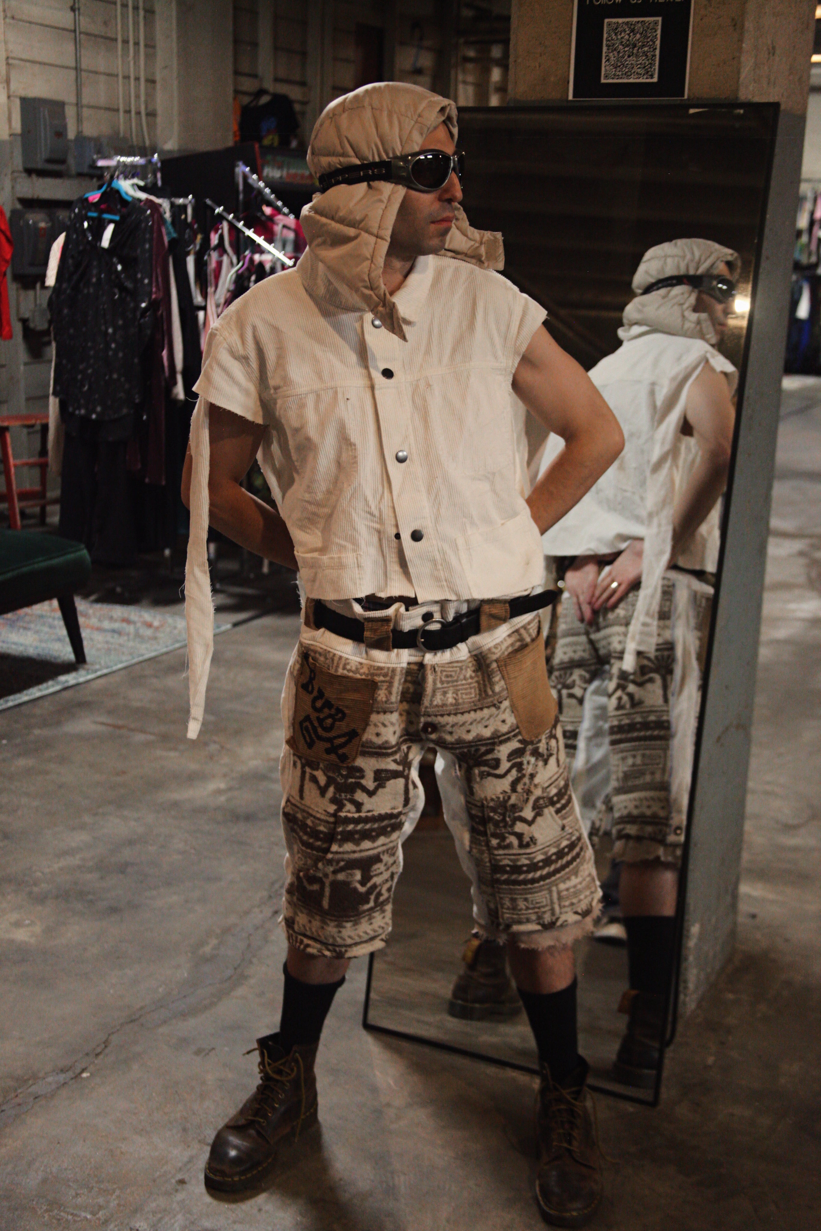 Desert snow shorts