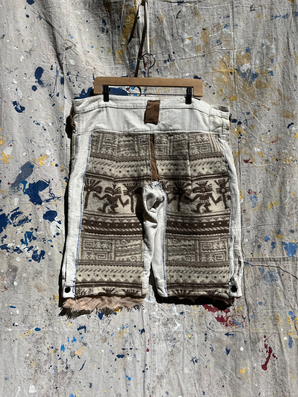 Desert snow shorts