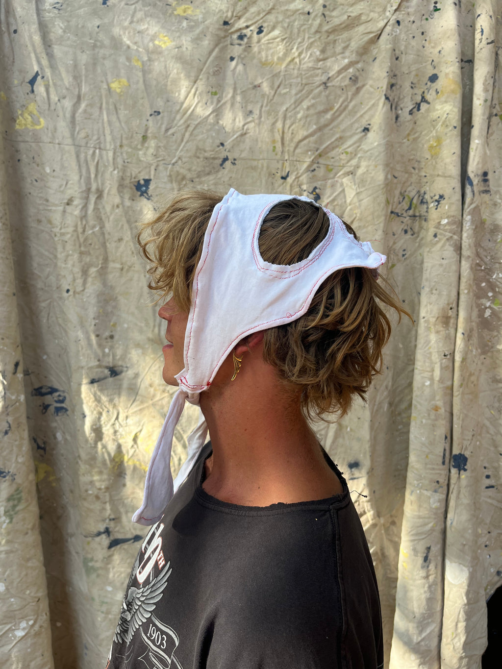 Skull bonnet