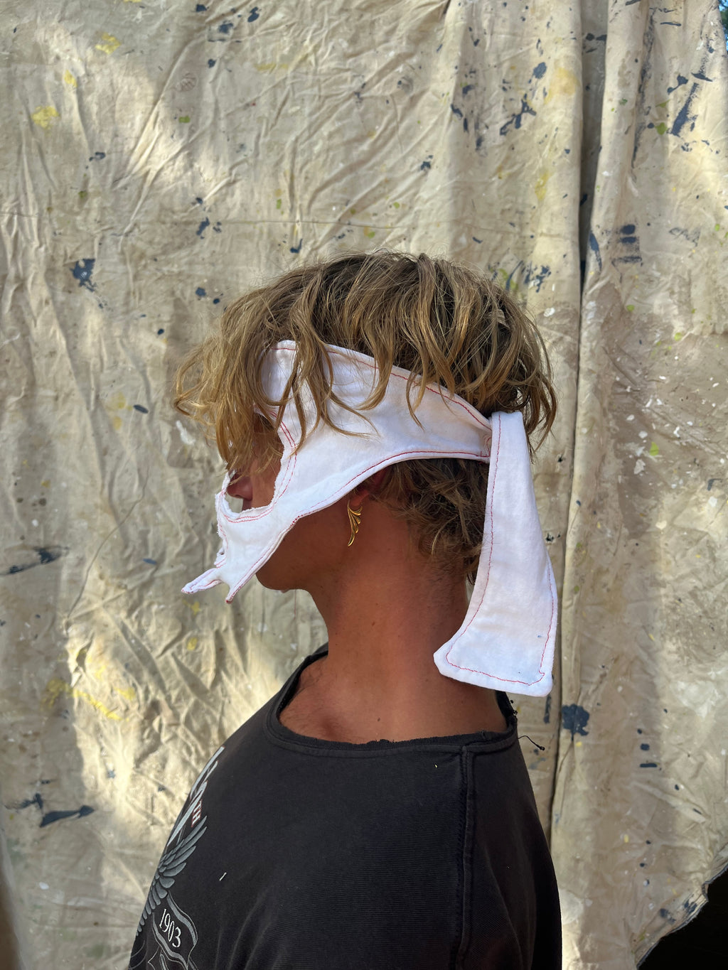 Skull bonnet